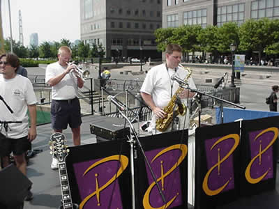 kev_craig_setup.jpg 23.4K